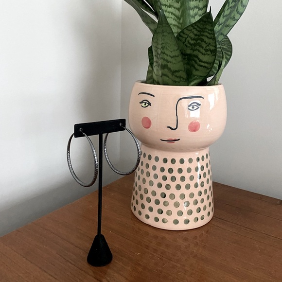 SET OF 2 XL HOPP EARRINGS - Picture 3 of 11